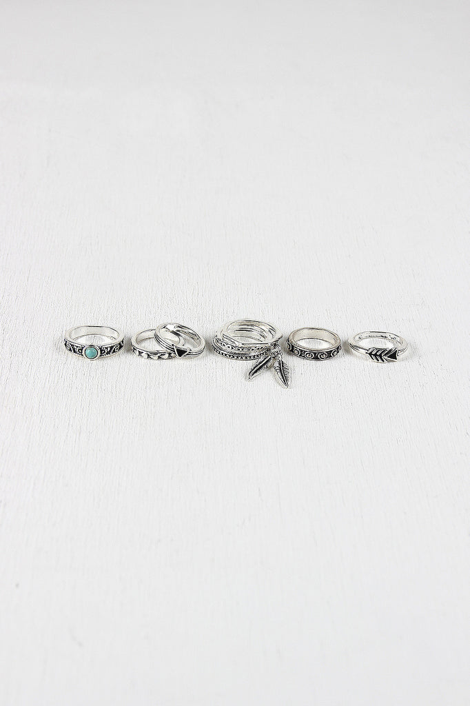 Feather Charm Heptagon Ring Set