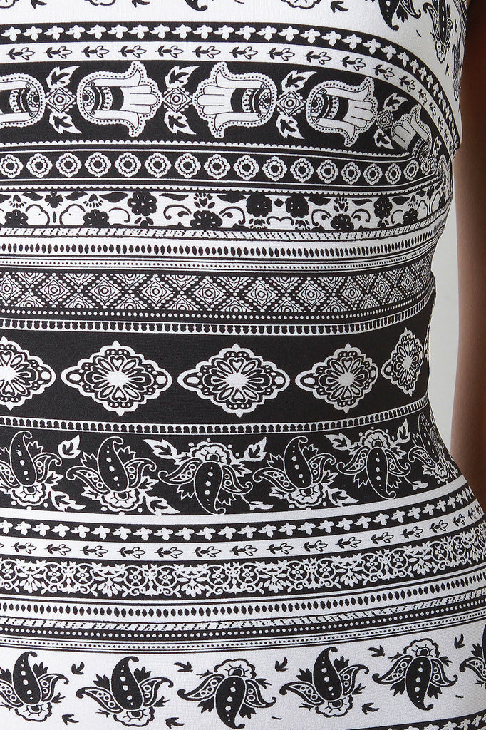 Lace Up Back Printed Maxi Dress