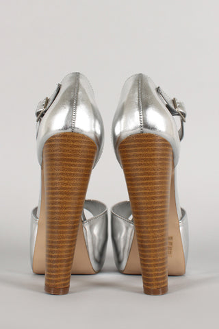 Breckelle Metallic T-Strap Platform Heel