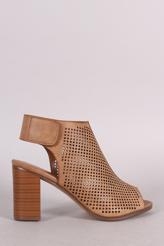 City Classified Perforated Peep Toe Chunky Heel