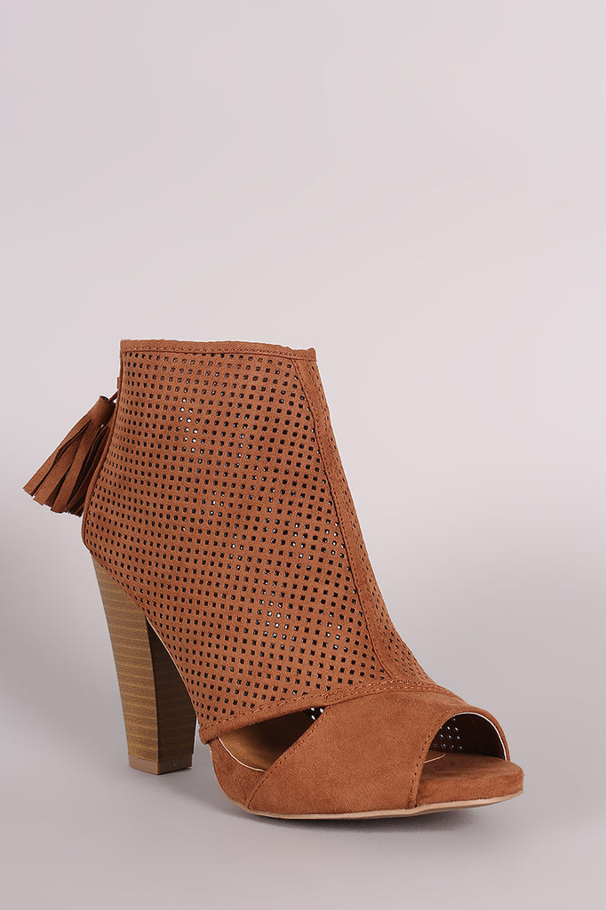 Qupid Perforated Cutout Chunky Heeled Ankle Boots