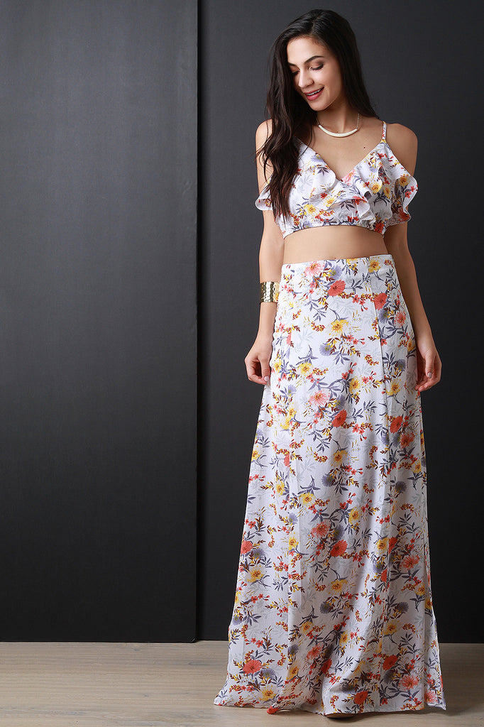 Floral Print Ruffle V-Nect Crop Top